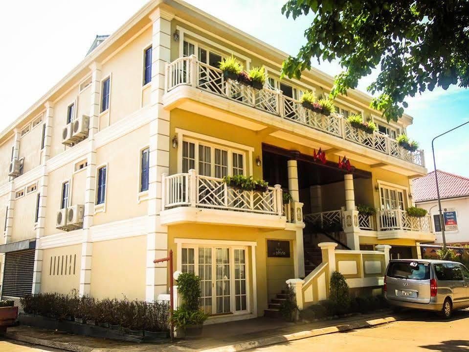 Le Bouton D'Or Boutique Hotel Thakhek Exterior foto